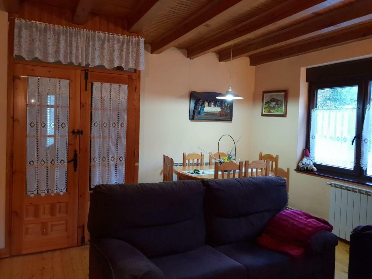 Casa Aranesa Apartment Arties Exterior photo
